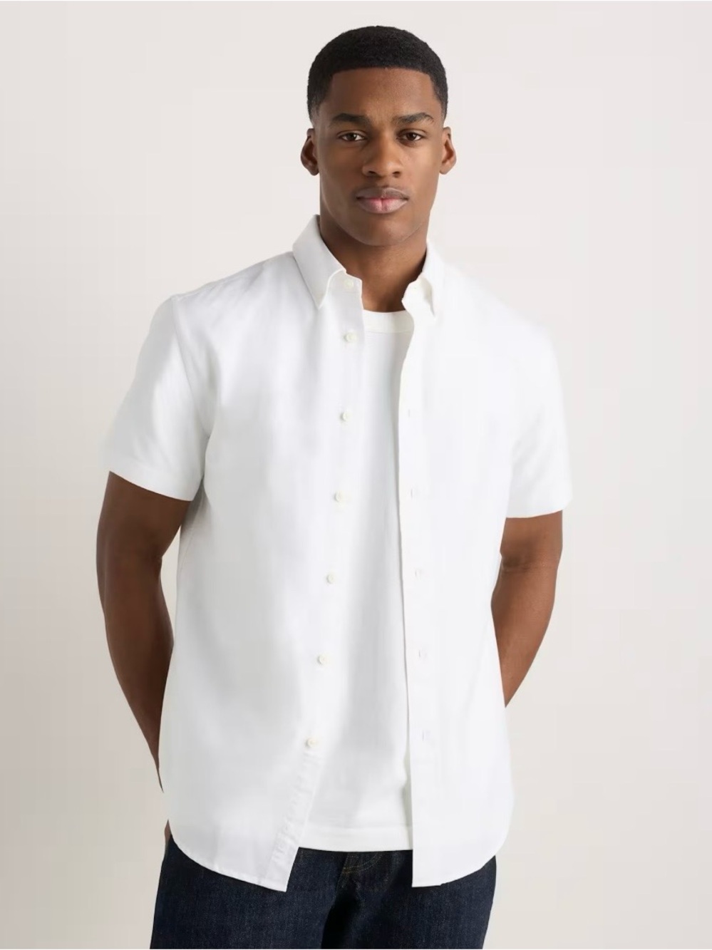 STAFFORD White Short-Sleeve Button-Down Shirt